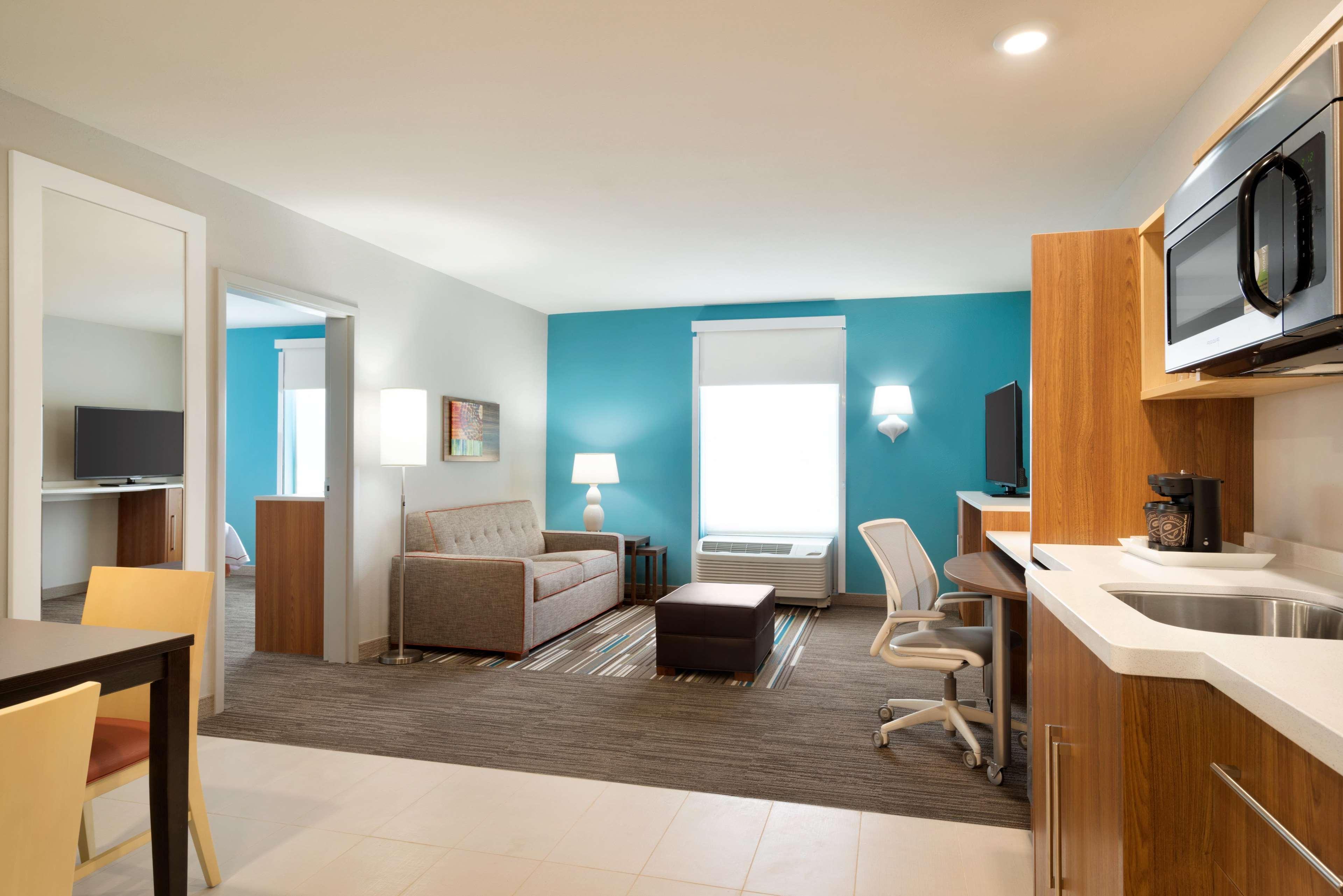 Home2 Suites By Hilton Roanoke Eksteriør bilde